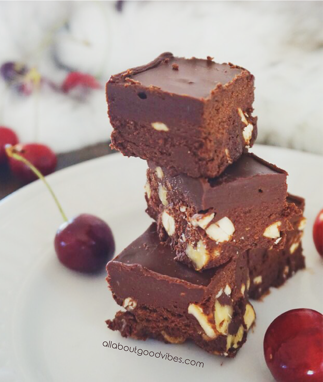 Easy Mix Nuts Raw Vegan Fudge All About Good Vibes