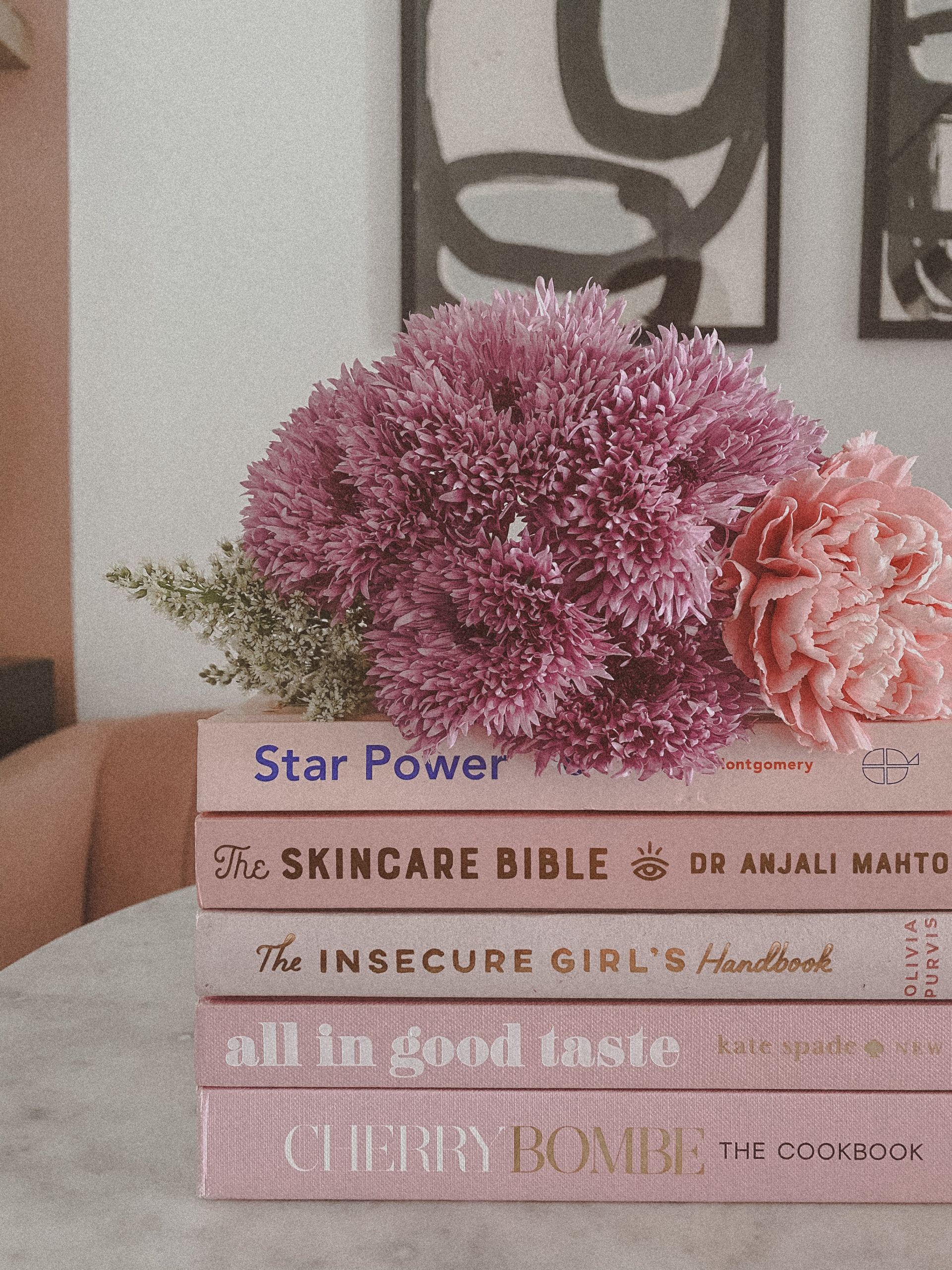 15-pink-coffee-table-books-allaboutgoodvibes.com-mollie larsen-4 snack-bar-decor-idea-allaboutgoodvibes.com-Mollie-Larsen-@curatedbymollie