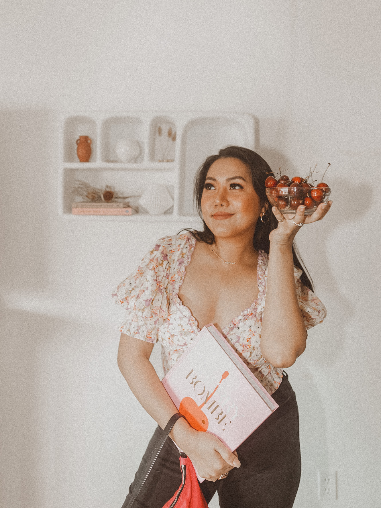 15-pink-coffee-table-books-allaboutgoodvibes.com-mollie larsen-7